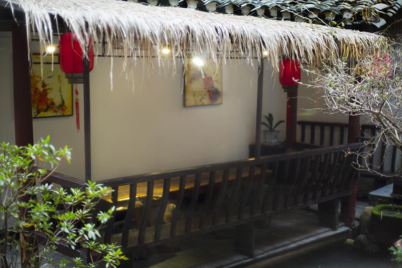 Fenghuang Poshan Inn Exterior photo