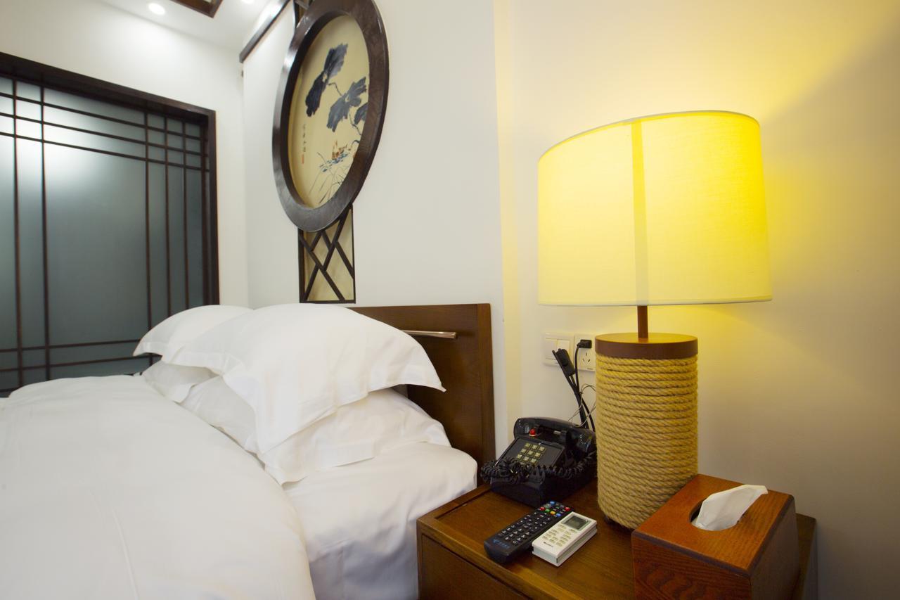 Fenghuang Poshan Inn Exterior photo